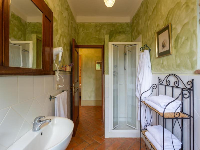 Il Palazzetto image