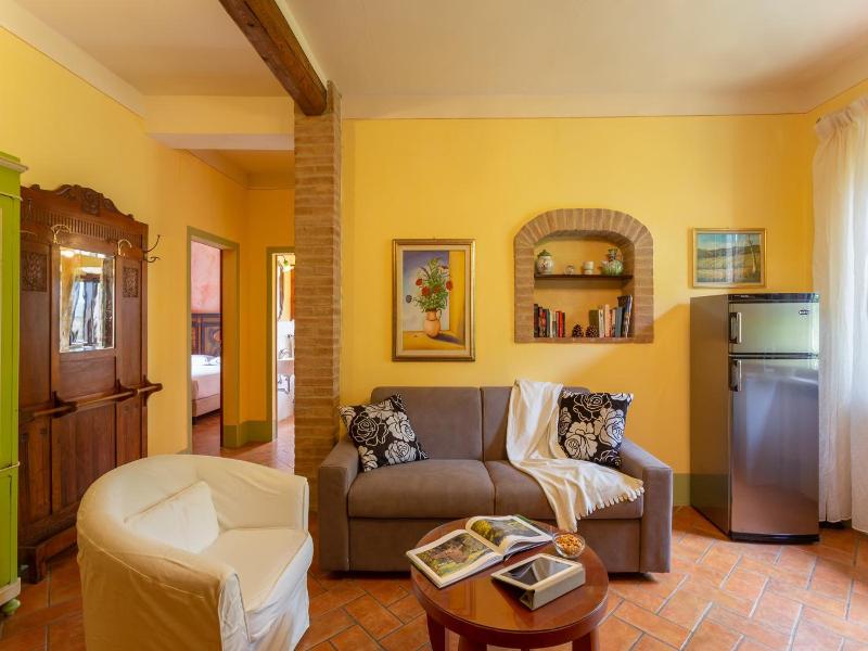 Il Palazzetto image