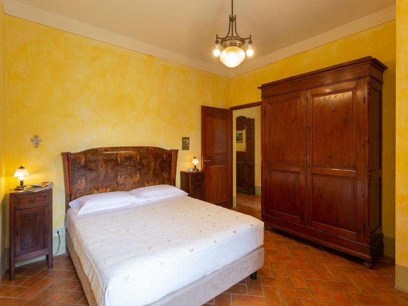 Il Palazzetto image