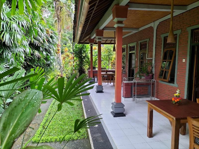 Suastika Lodge image