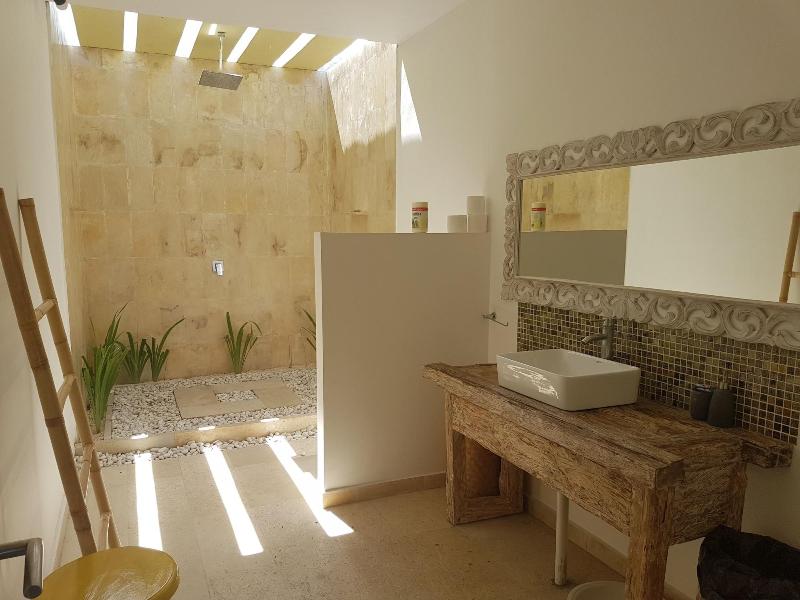 Nalini Resort image