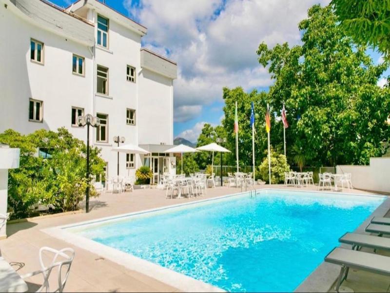 Hotel Sica image