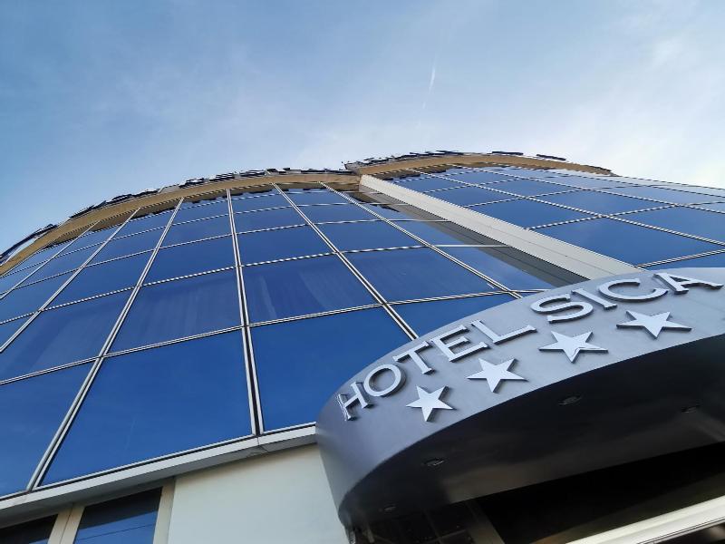 Hotel Sica image