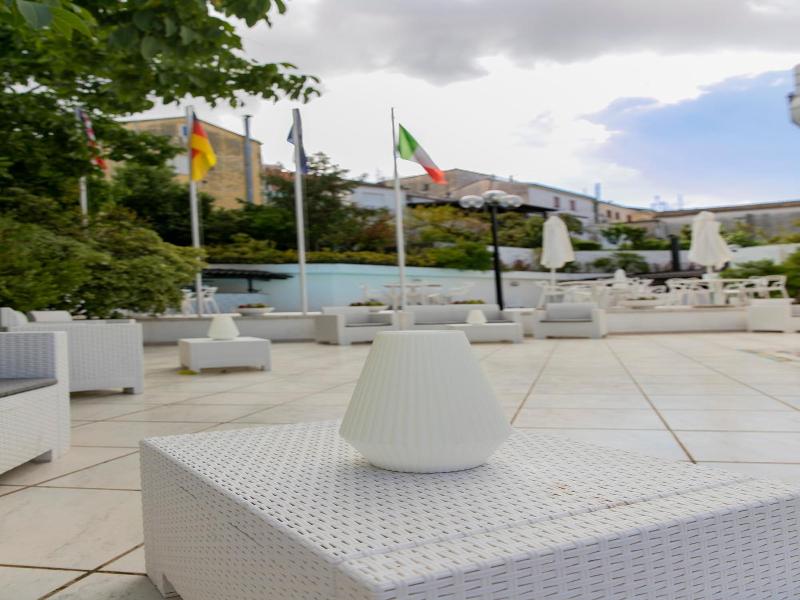 Hotel Sica image
