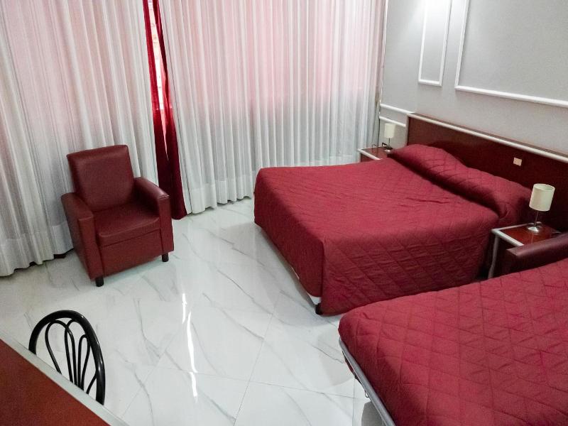 Hotel Sica image