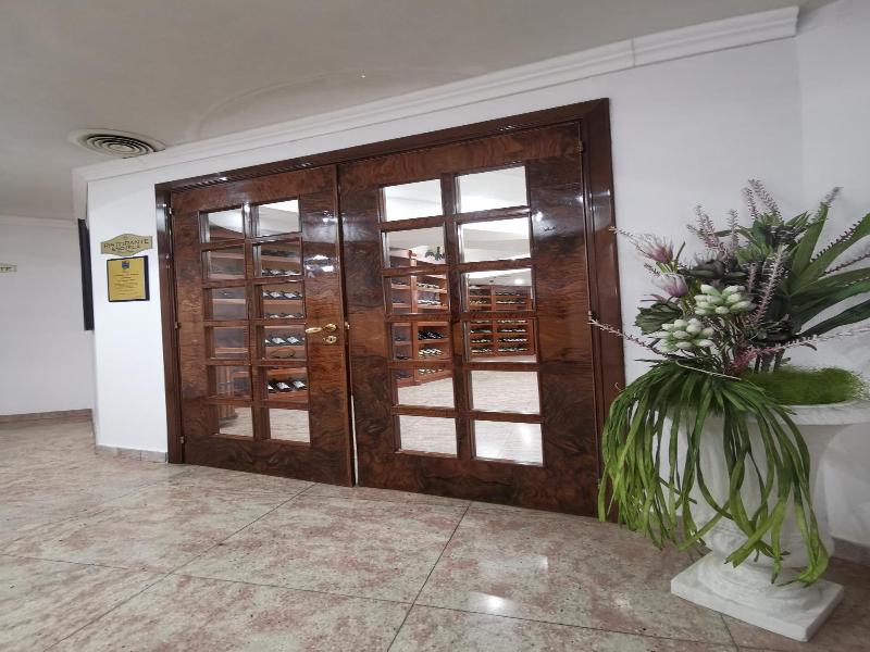 Hotel Sica image