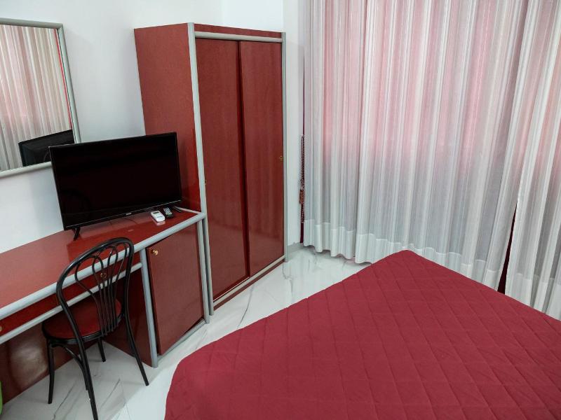 Hotel Sica image