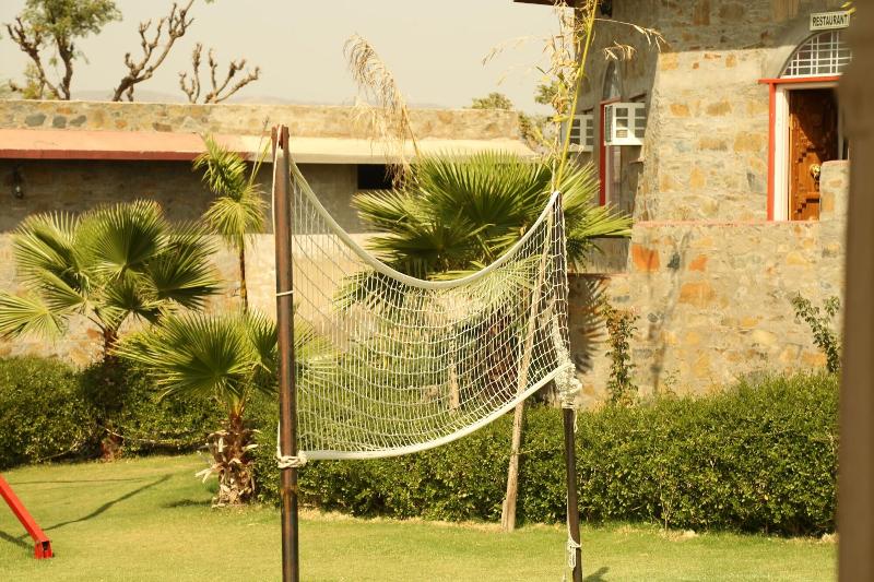 Van Chhavi Resort By Opensky