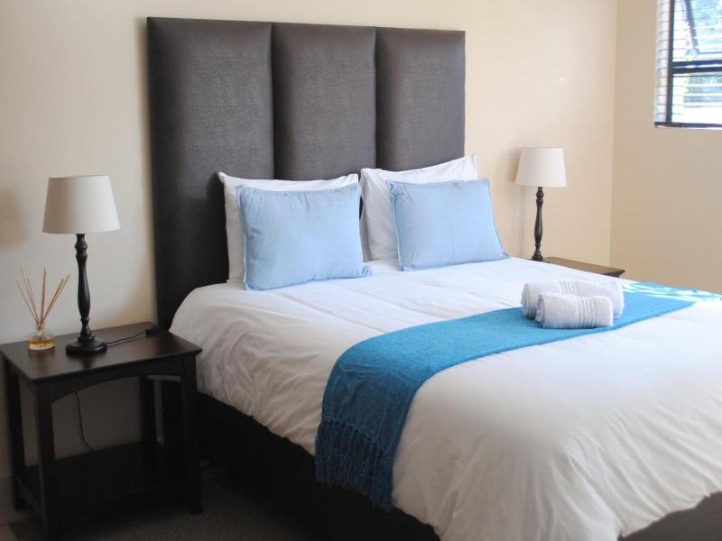 6 On Morris Guest Lodge image