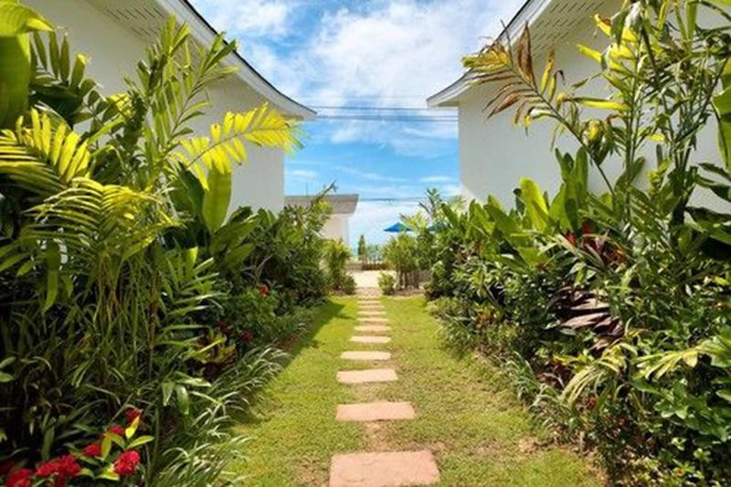 La Perle Luxury Boutique Hotel image