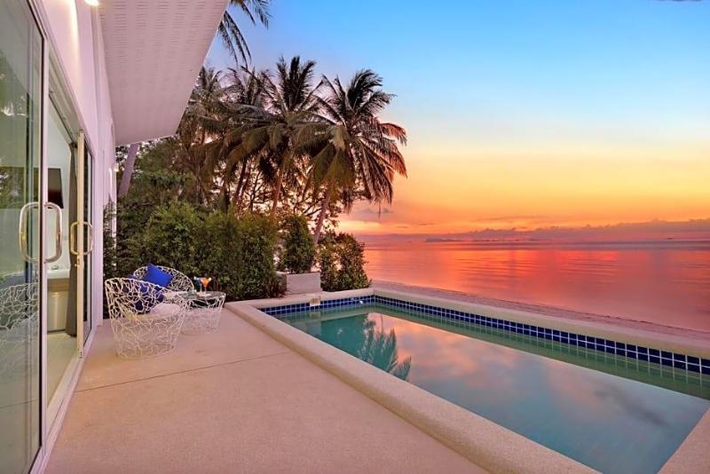 La Perle Luxury Boutique Hotel image