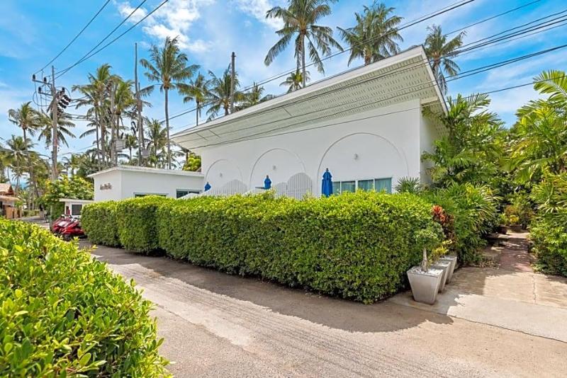 La Perle Luxury Boutique Hotel image