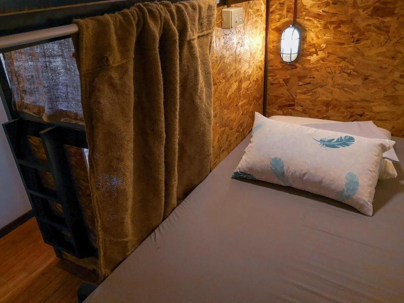 Spinning Cat Hostel - Adults Only image