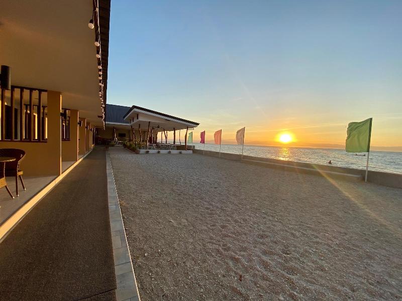 Matutinao Beach image