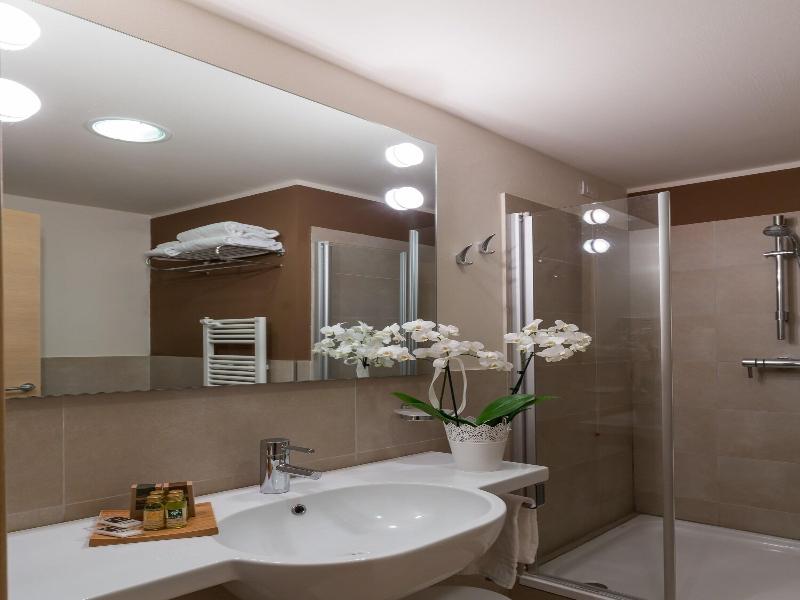 Hotel Acquadolce image