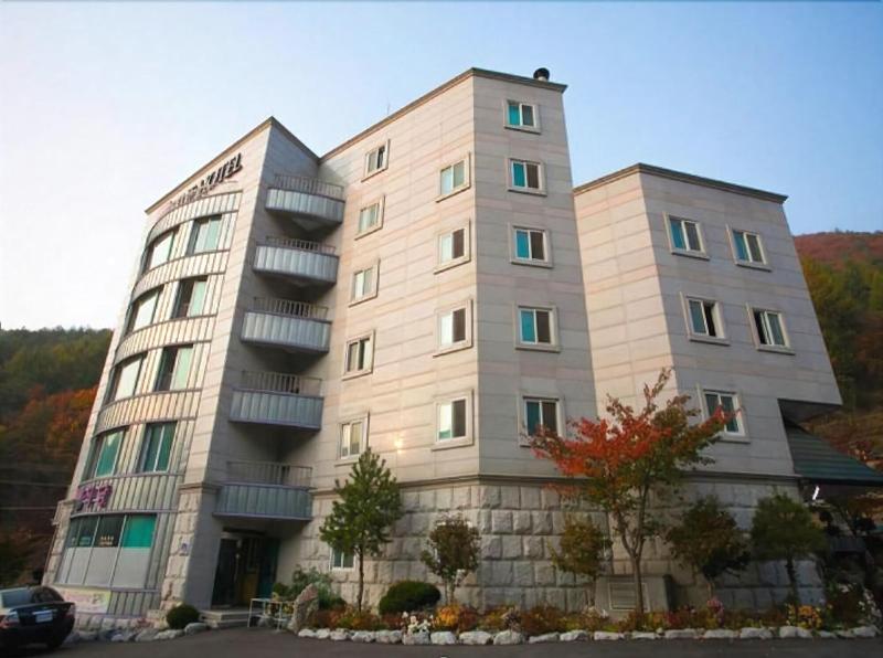 Hue Hotel