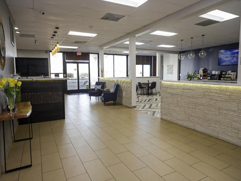 Airport Inn image