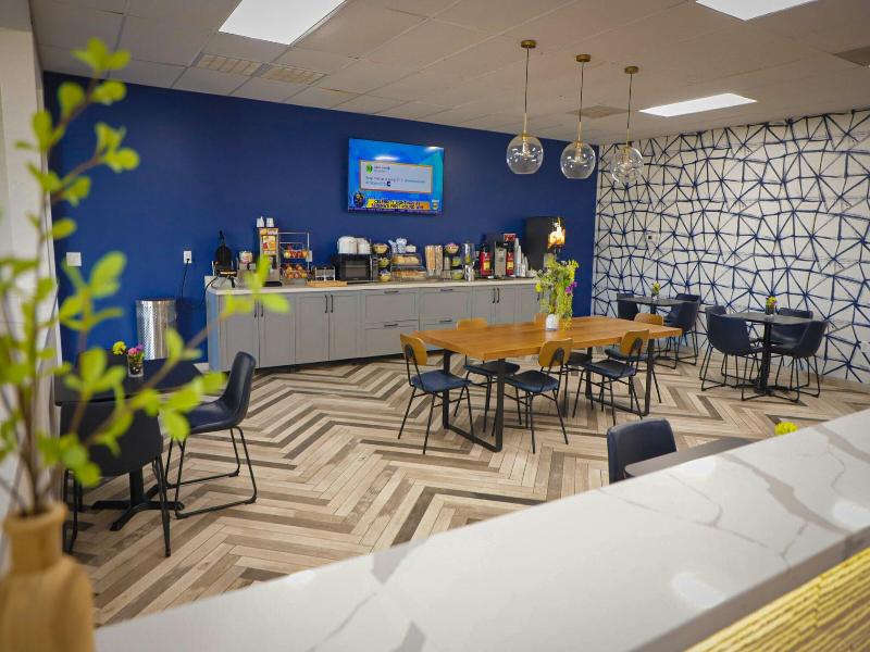 Airport Inn image