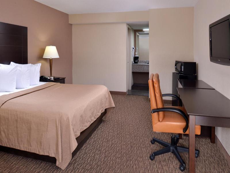Airport Inn image