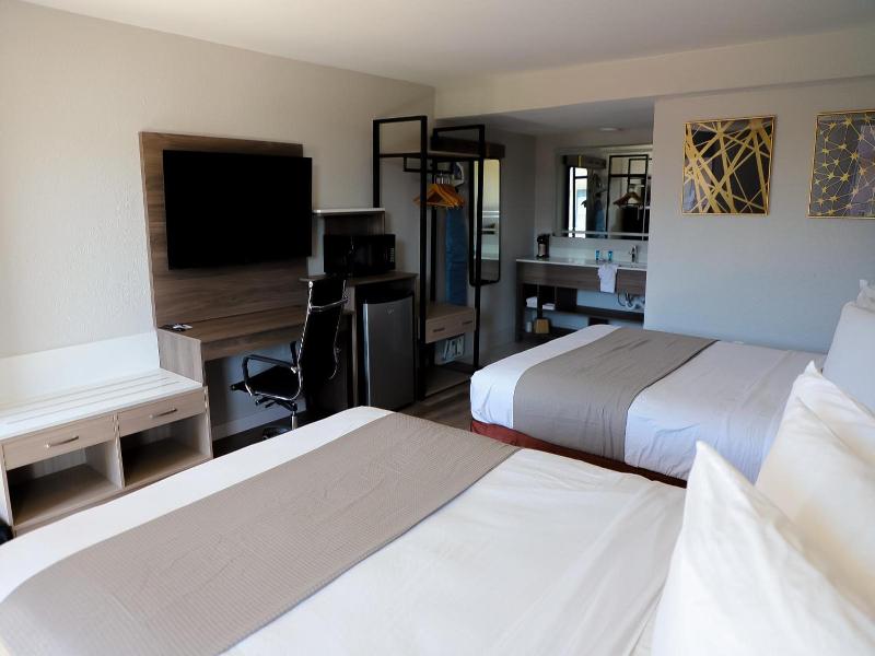 Airport Inn image