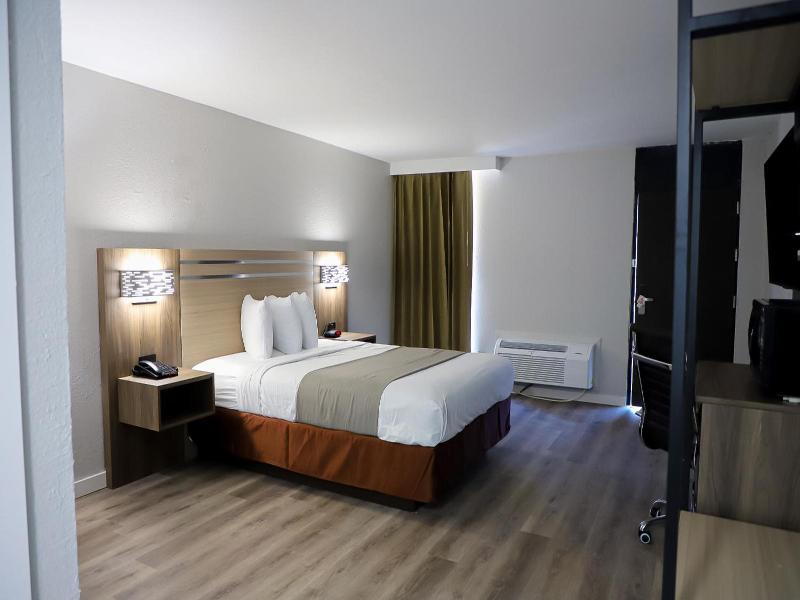 Airport Inn image