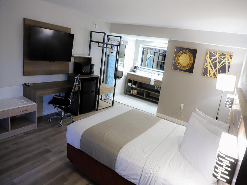 Airport Inn image