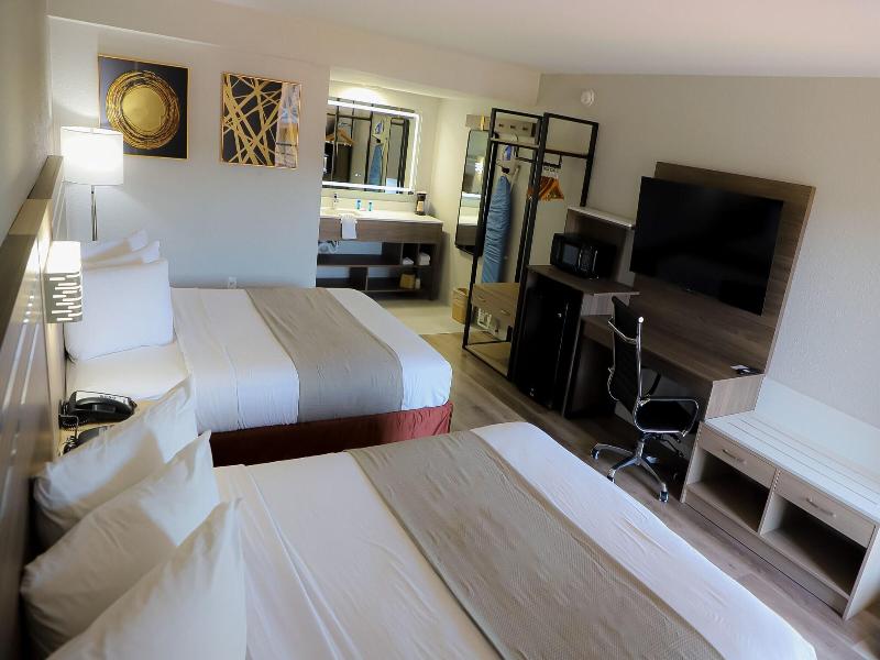 Airport Inn image