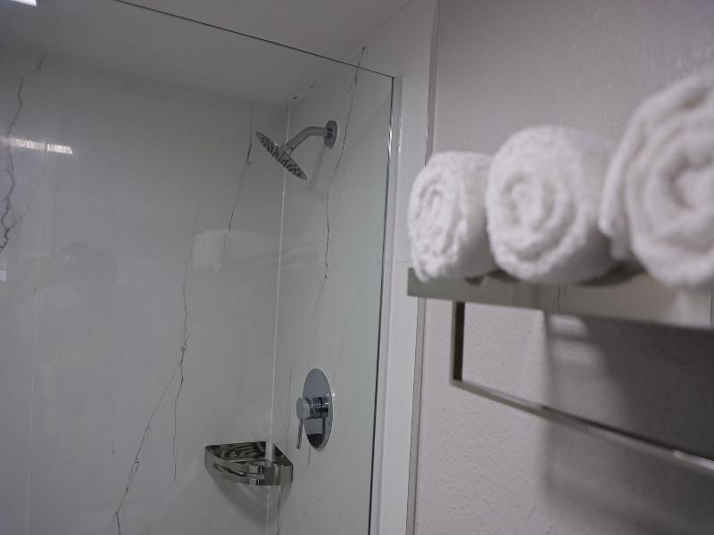 Airport Inn image
