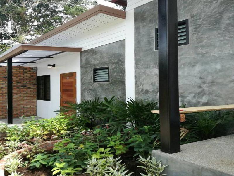 Field-d House image