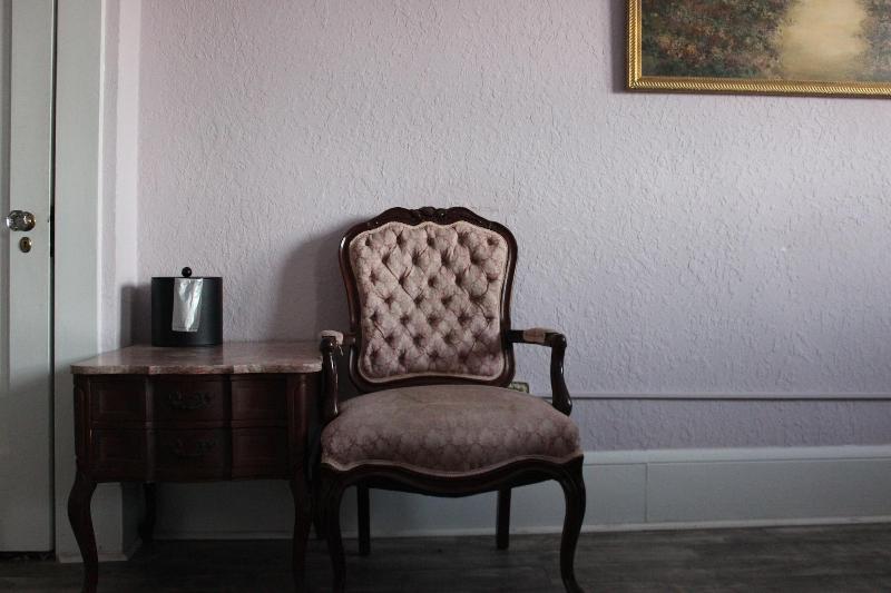 The Deland Hotel image