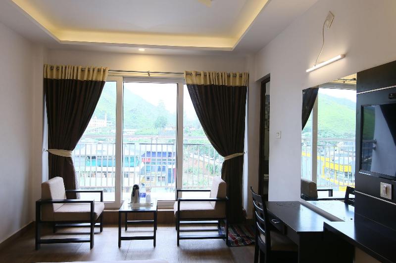 Jays Inn image