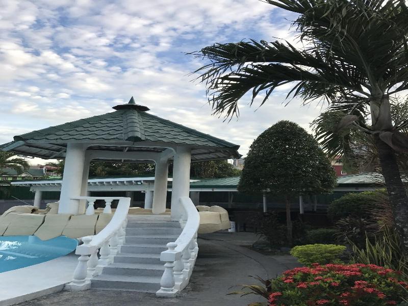 V Resort Dasma image