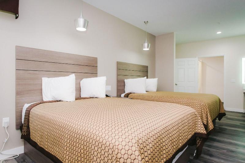Palace Inn- Louetta image