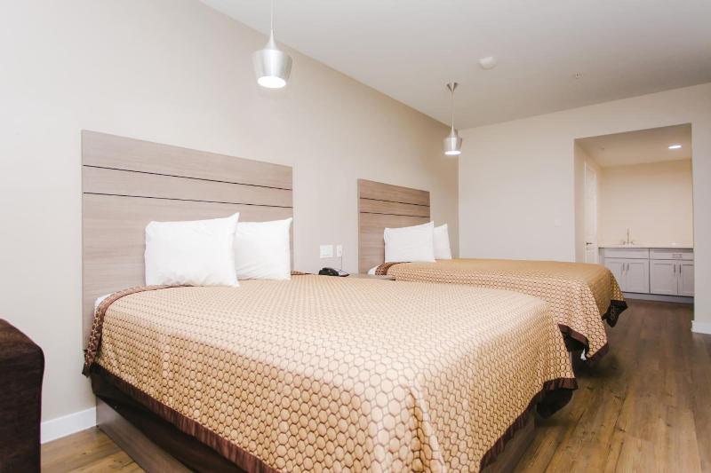 Palace Inn- Louetta image