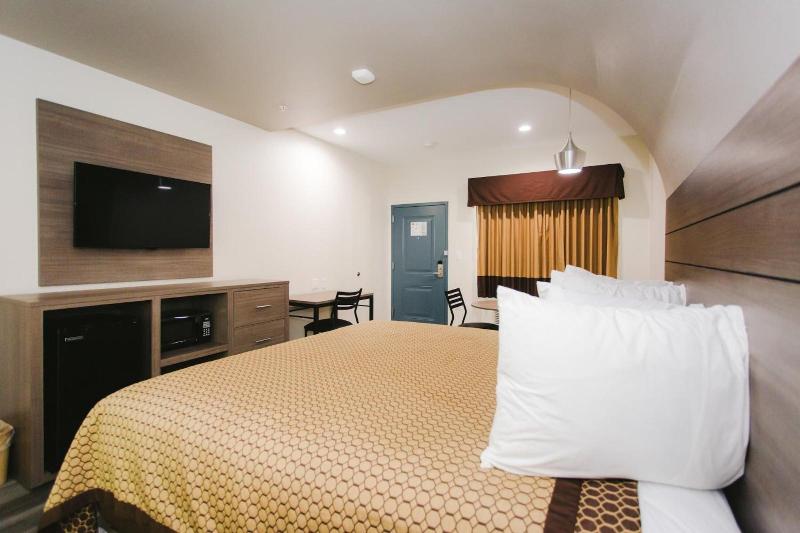 Palace Inn- Louetta image