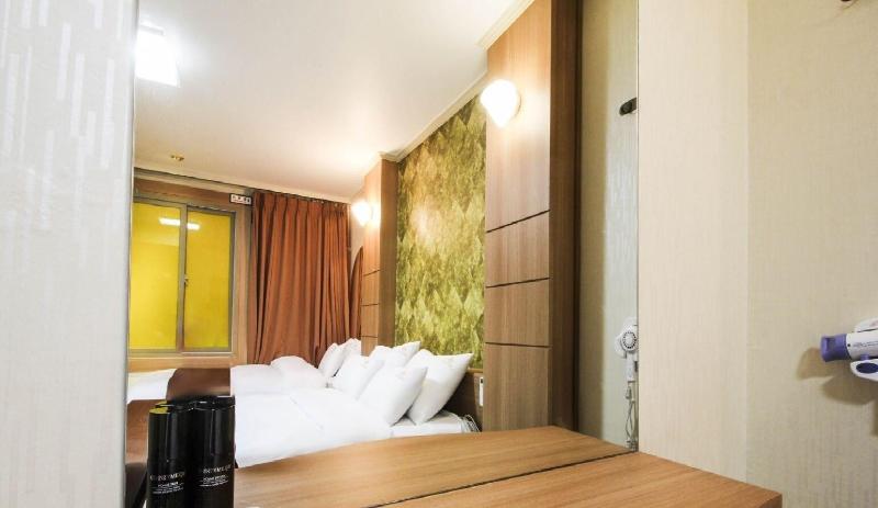 Uljin Grand Hotel image