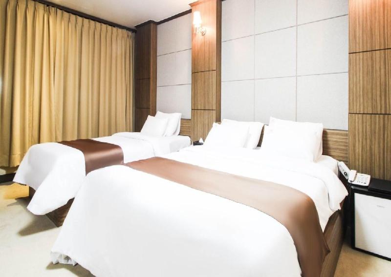 Uljin Grand Hotel image