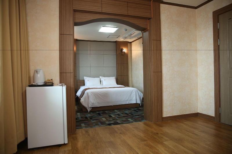 Uljin Grand Hotel image