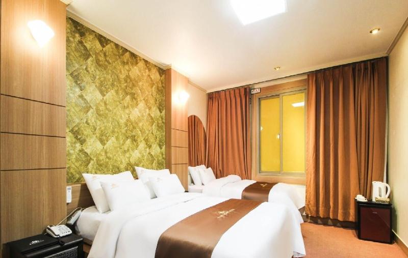 Uljin Grand Hotel image