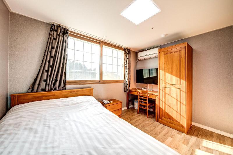 Geoje Oasis Hotel image