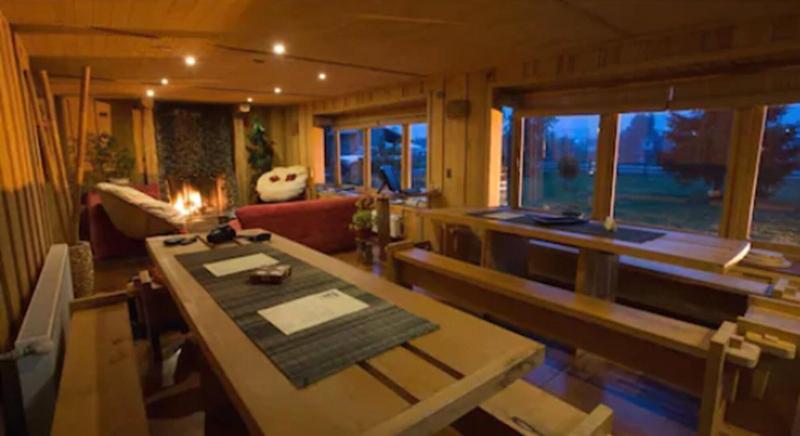 Hotel Alto Melimoyu image