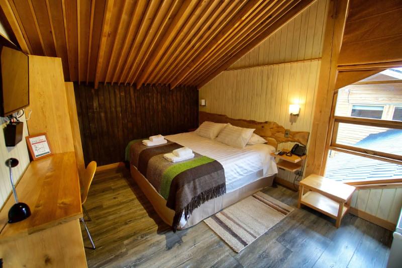Hotel Alto Melimoyu image