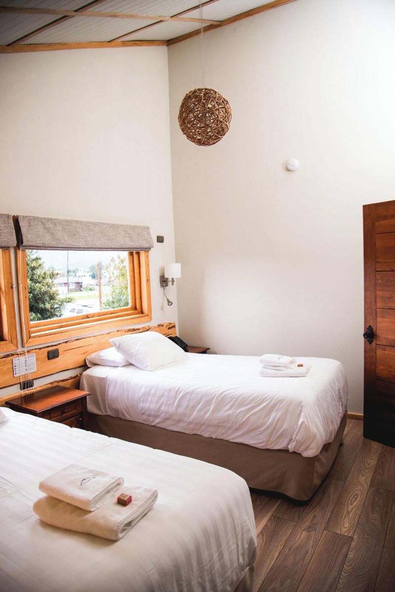 Hotel Alto Melimoyu image