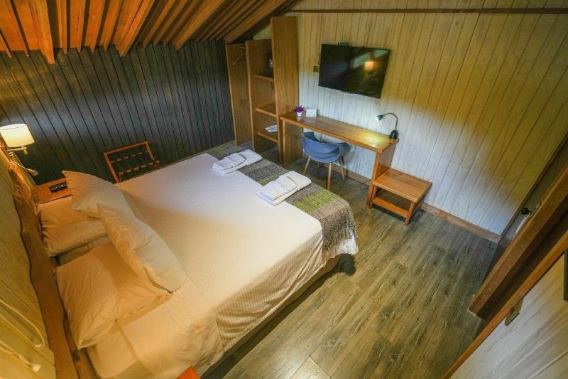 Hotel Alto Melimoyu image 10