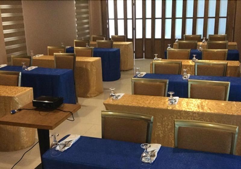 Oryza Hotel