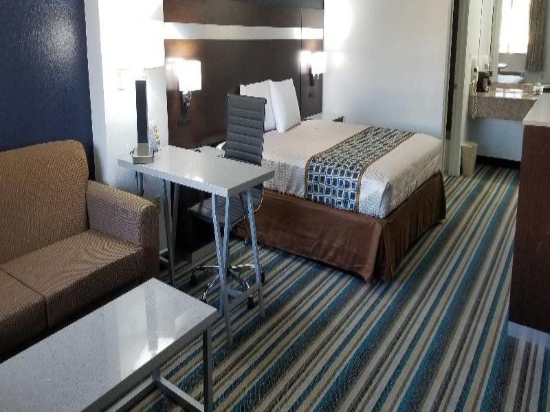 HomeBridge Inn & Suites image