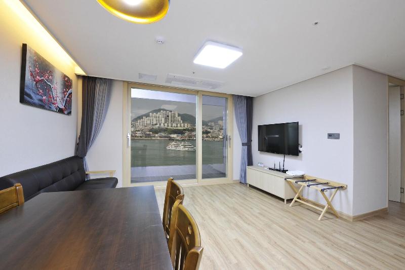 The Hotel Soo image