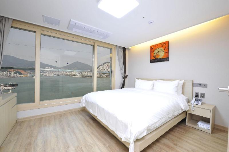 The Hotel Soo image