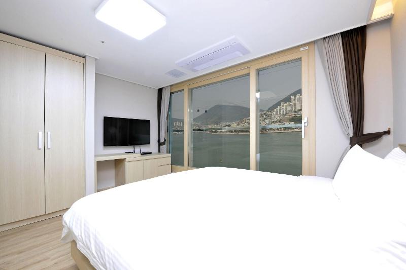 The Hotel Soo image