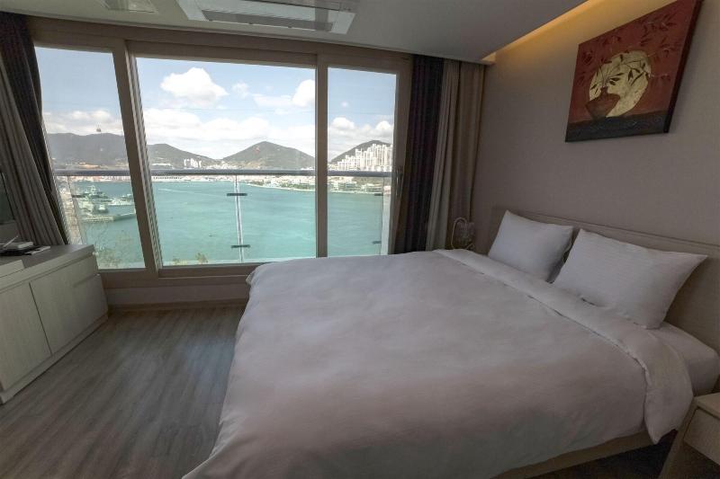 The Hotel Soo image